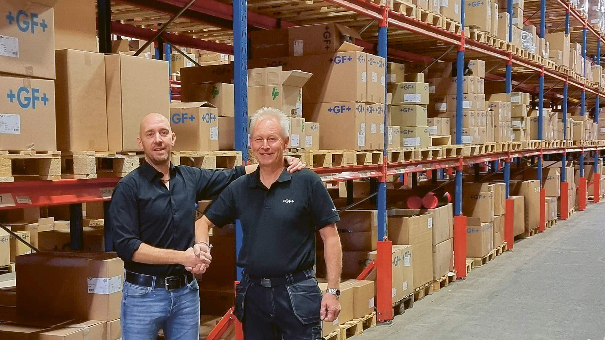 Teamplayer: Fredrik Rånge, Warehouse Manager bei Dachser in Jönköping (links) und Thomas Hammarback, DC-Manager bei GF Piping Systems.