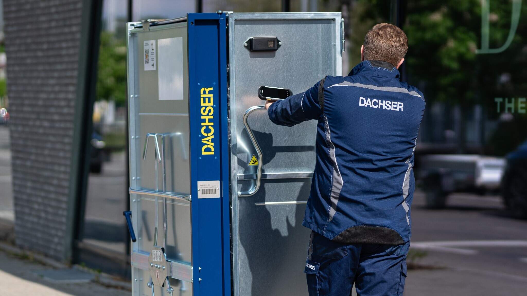 DACHSER ist für seine ‚Retail Box‘ mit dem Deutschen Verpackungspreis 2025 des Deutschen Verpackungsinstituts e. V. in der Kategorie Logistik & Materialfluss ausgezeichnet worden.