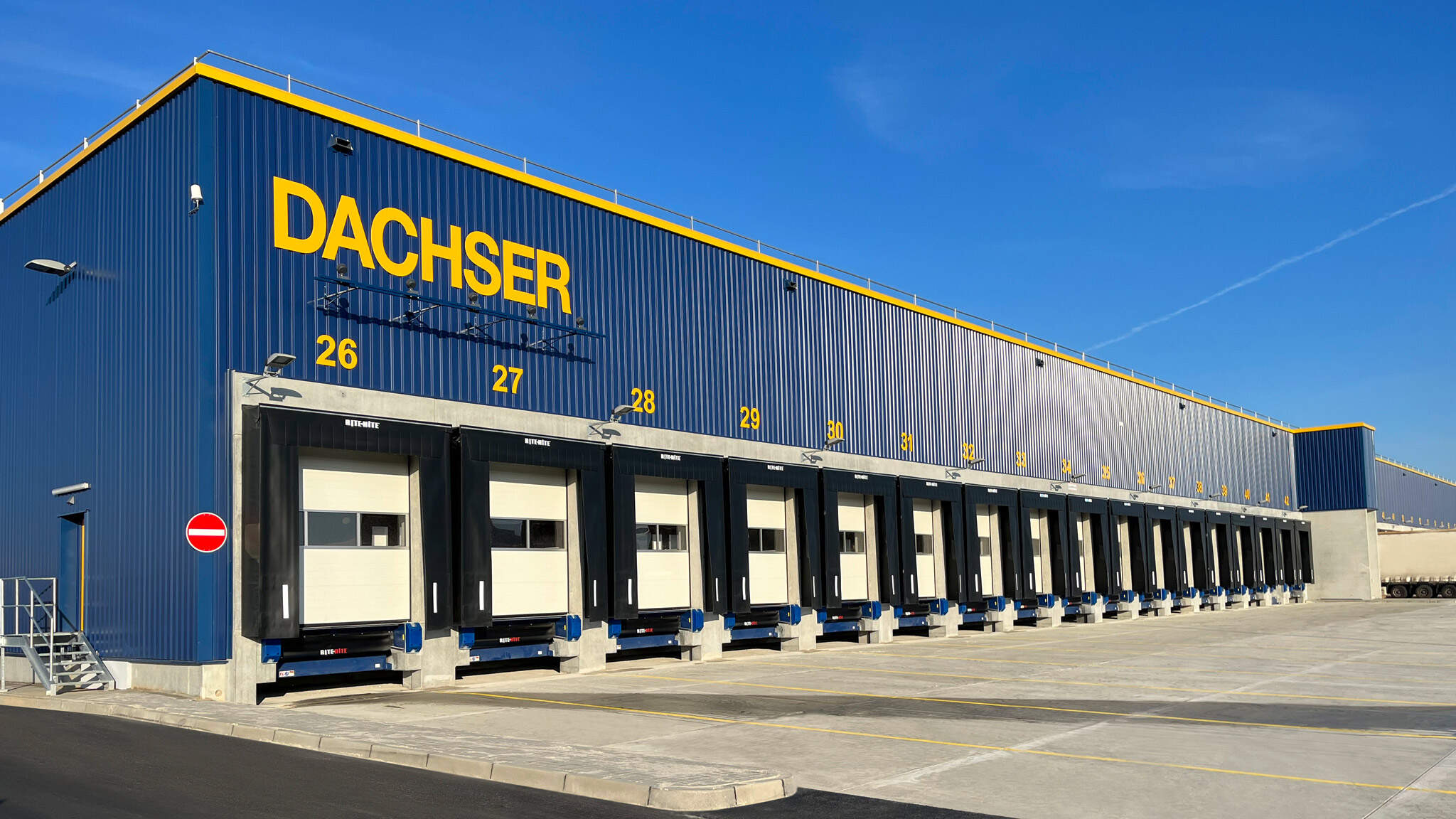 Der Hallenanbau beim DACHSER Logistikzentrum Bremen European Logistics