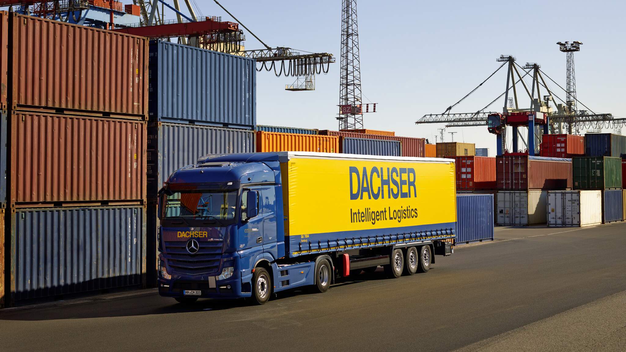 Mit Erfahrung, Manpower und digitalen Technologien wird eine spezielle Branchenlösung, wie DACHSER DIY Logistics zum „One-Stop-Shop“ für alle Transport- und Logistikanforderungen.