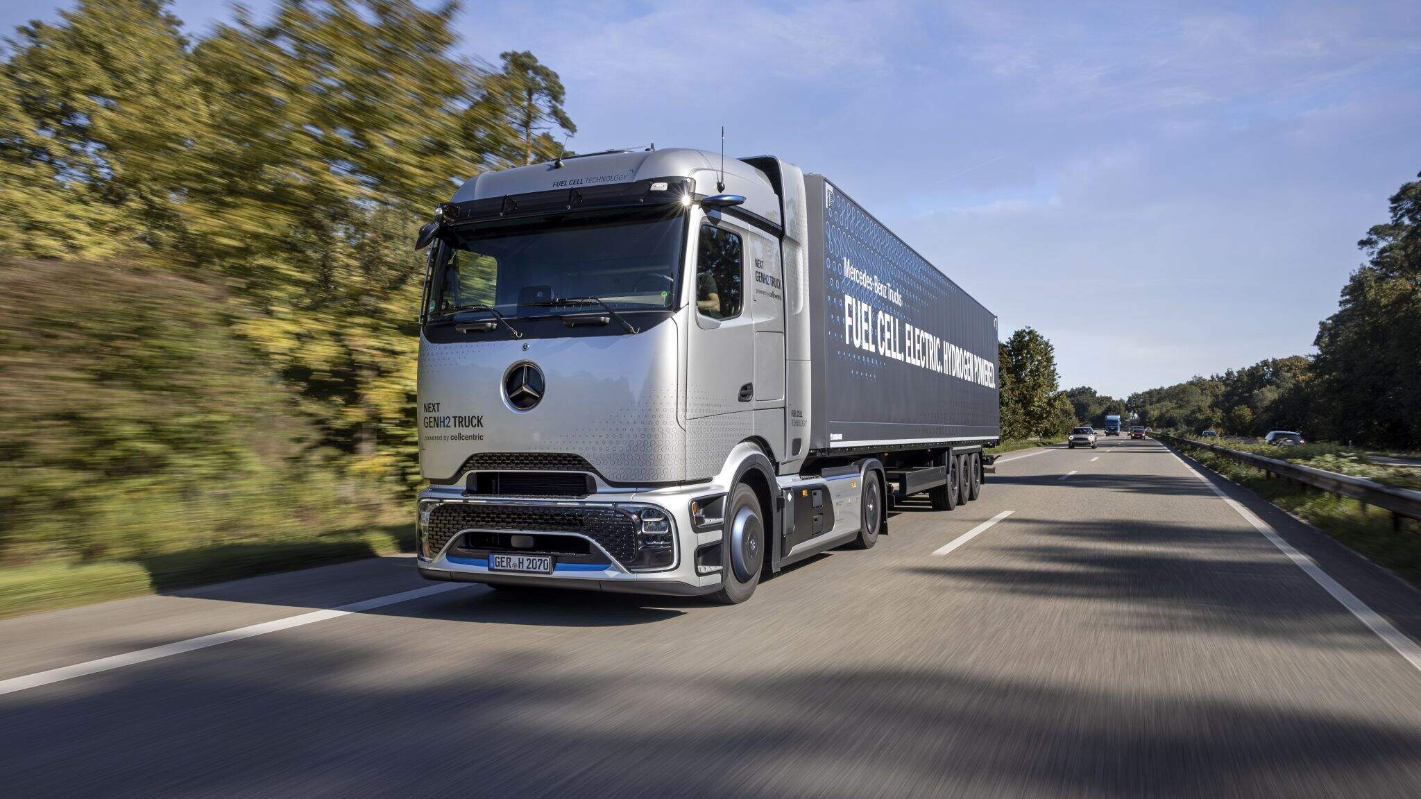 Mercedes-Benz NextGenH2 Truck mit Fl&uuml;ssigwasserstofftechnologie