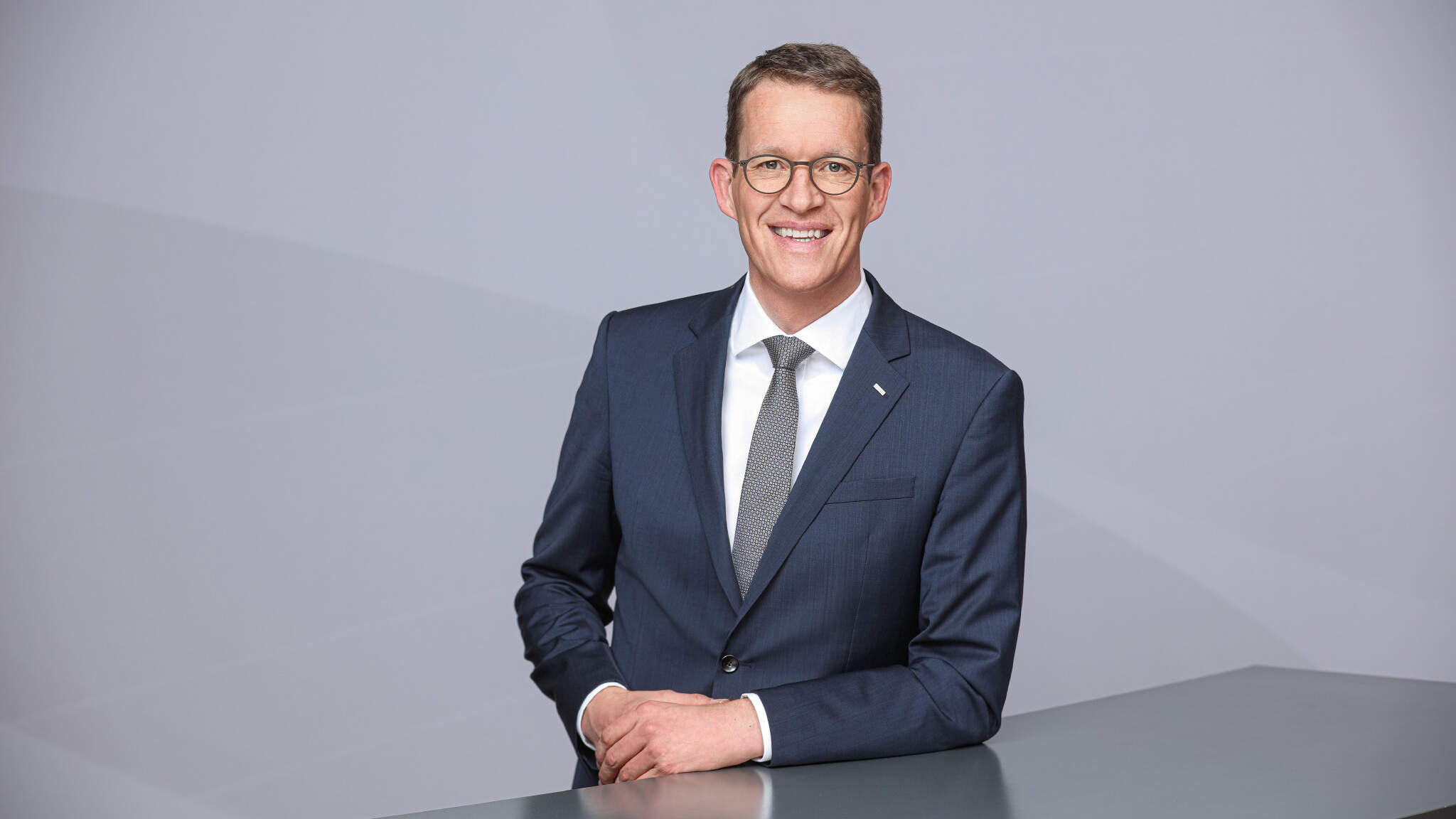 Burkhard Eling, CEO von DACHSER, ordnet den Innovationsbegriff ein. Burkhard Eling, CEO von DACHSER, ordnet den Innovationsbegriff ein.
