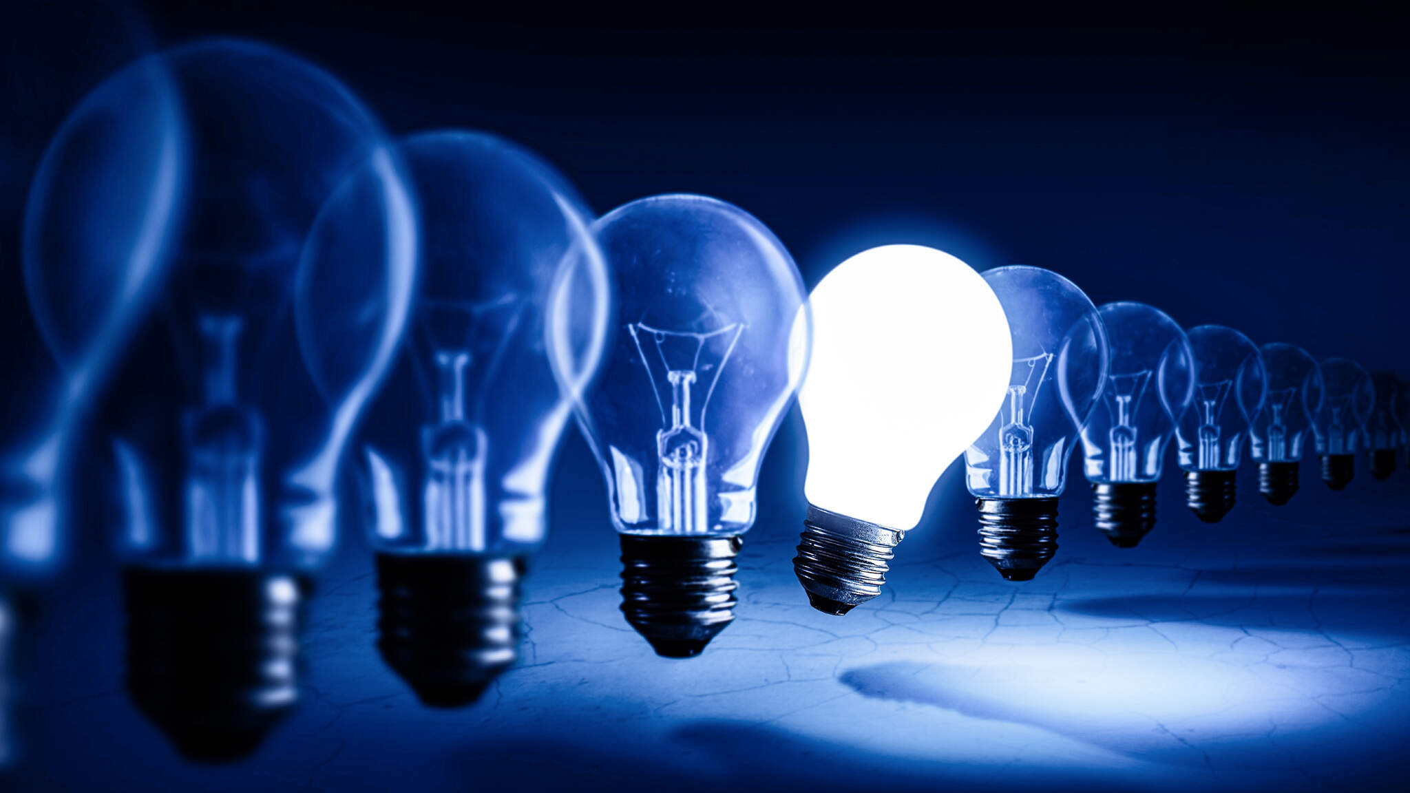 Innovation ist die Veränderung oder Weiterentwicklung von etwas Bestehendem. Innovation ist die Veränderung oder Weiterentwicklung von etwas Bestehendem.